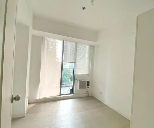 Azure - Paris Hilton 2 Bedroom With Pool And Parking Aparthotel
