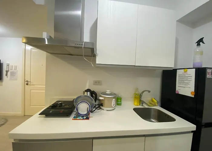 Azure - Paris Hilton 2 Bedroom With Pool And Parking Aparthotel *