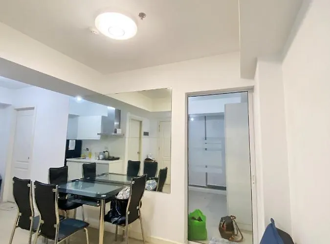 Aparthotel Azure - Paris Hilton 2 Bedroom With Pool And Parking Manila